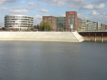 Niederrhein Maas Info Duisburg Innenhafen